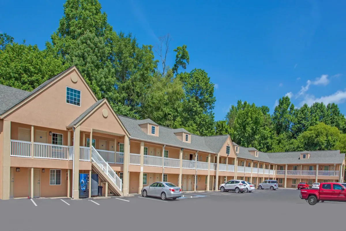 Image of Days Inn by Wyndham Canton