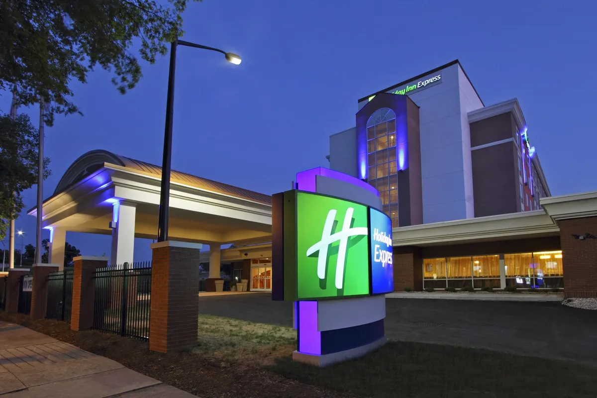 Image of Holiday Inn Express Augusta Downtown by IHG