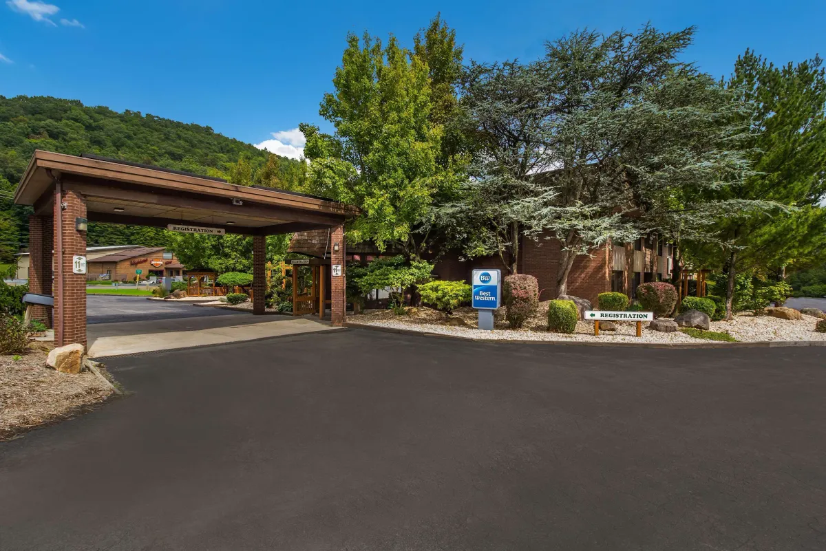 Image of Best Western Braddock Inn