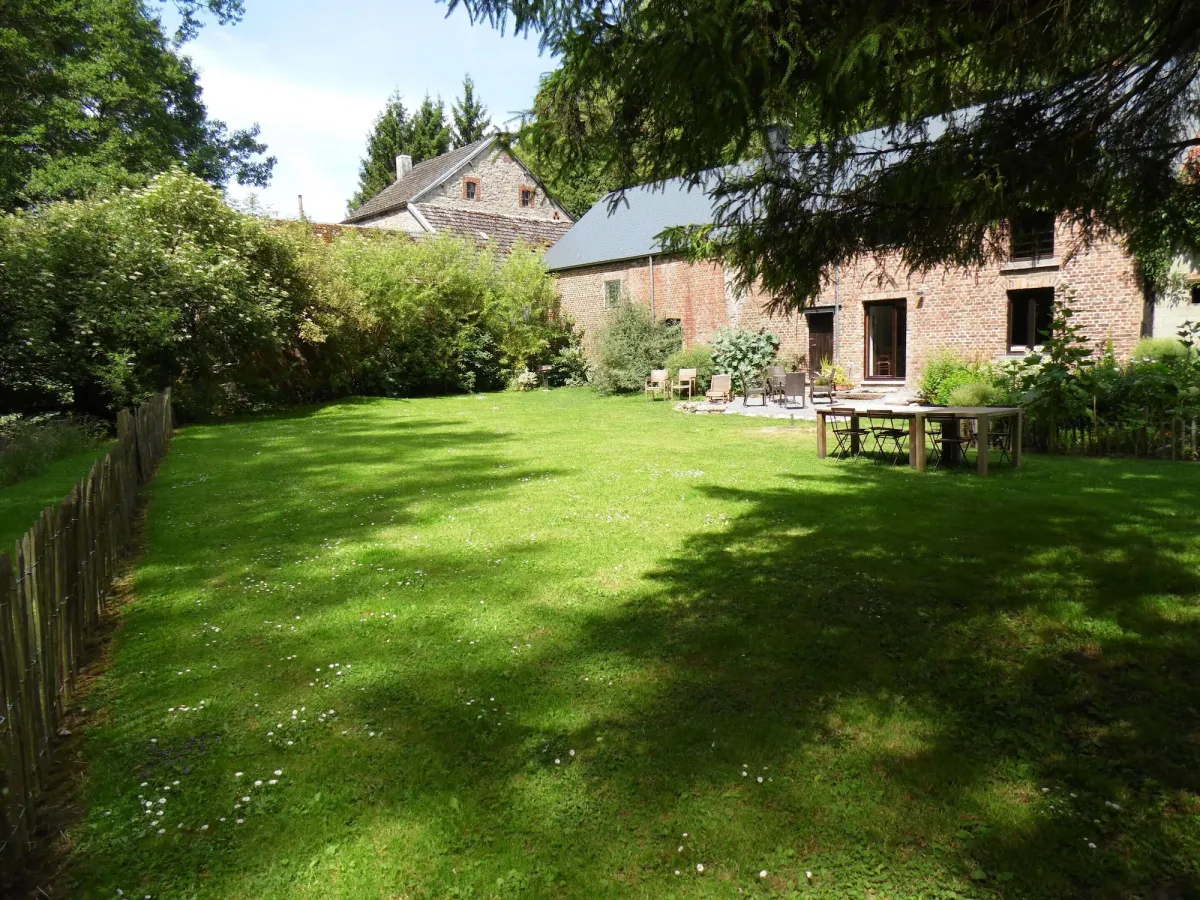 Image of Regional House With Exposed Timber Frame Elements Full of Authenticity and Charm in a Green Area
