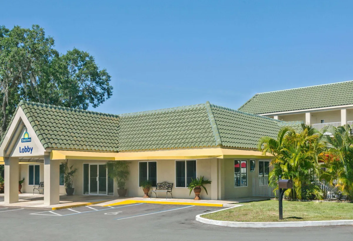 Image of Days Inn by Wyndham Port Charlotte Town Center