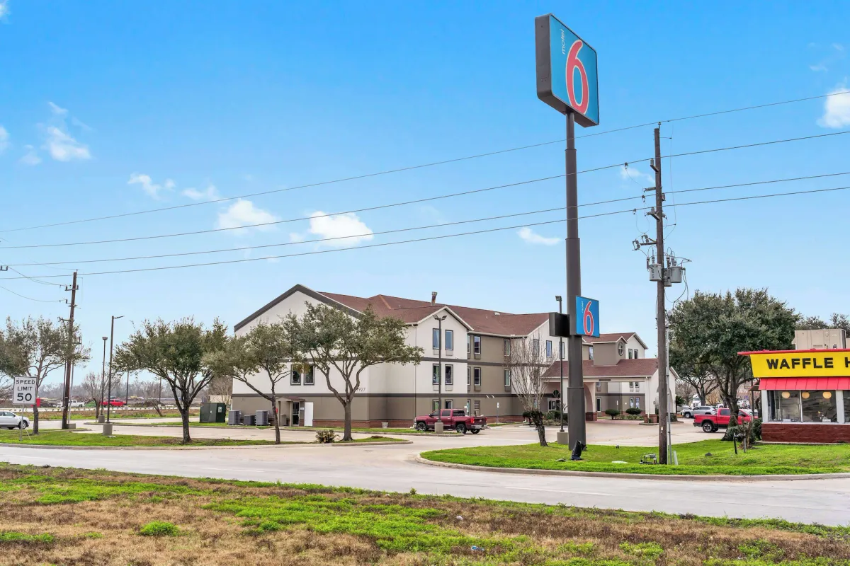 Image of Motel 6-Rosenberg, TX