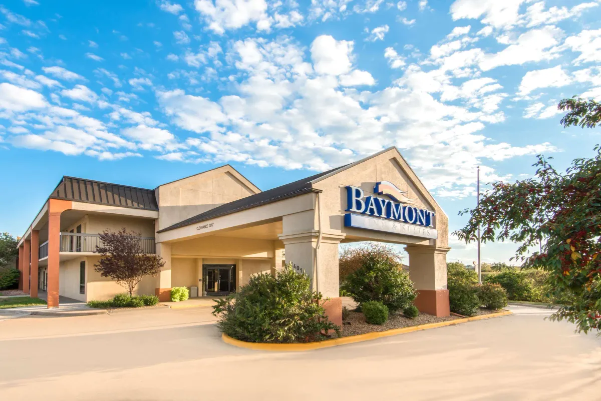 Image of Baymont by Wyndham Topeka