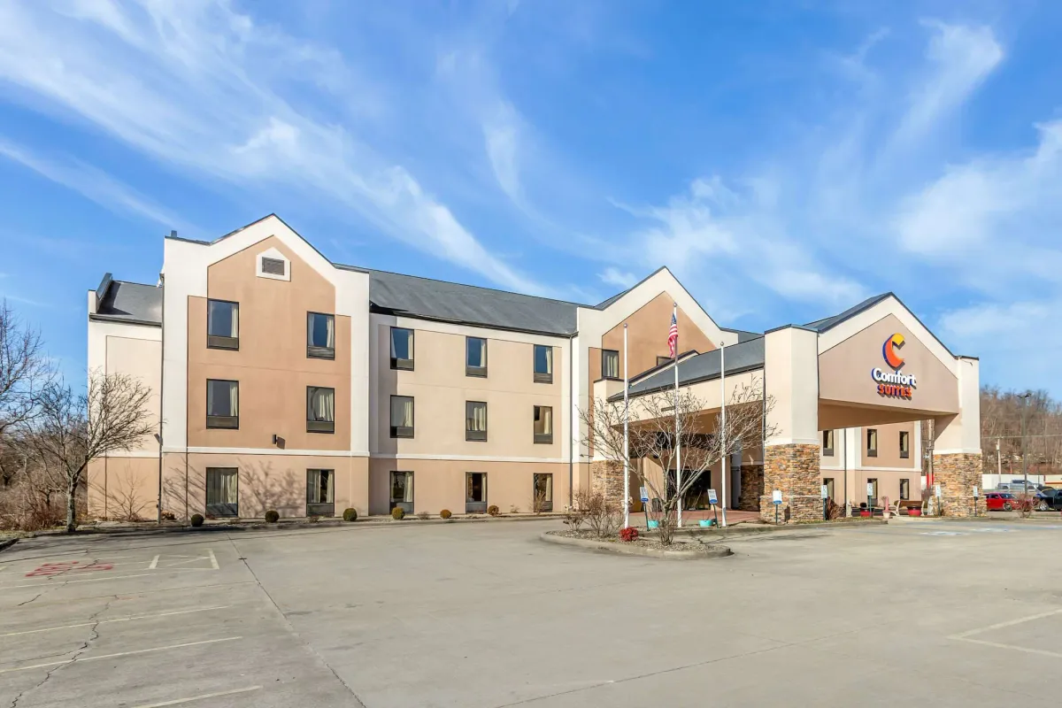 Image of Comfort Suites South Point - Huntington