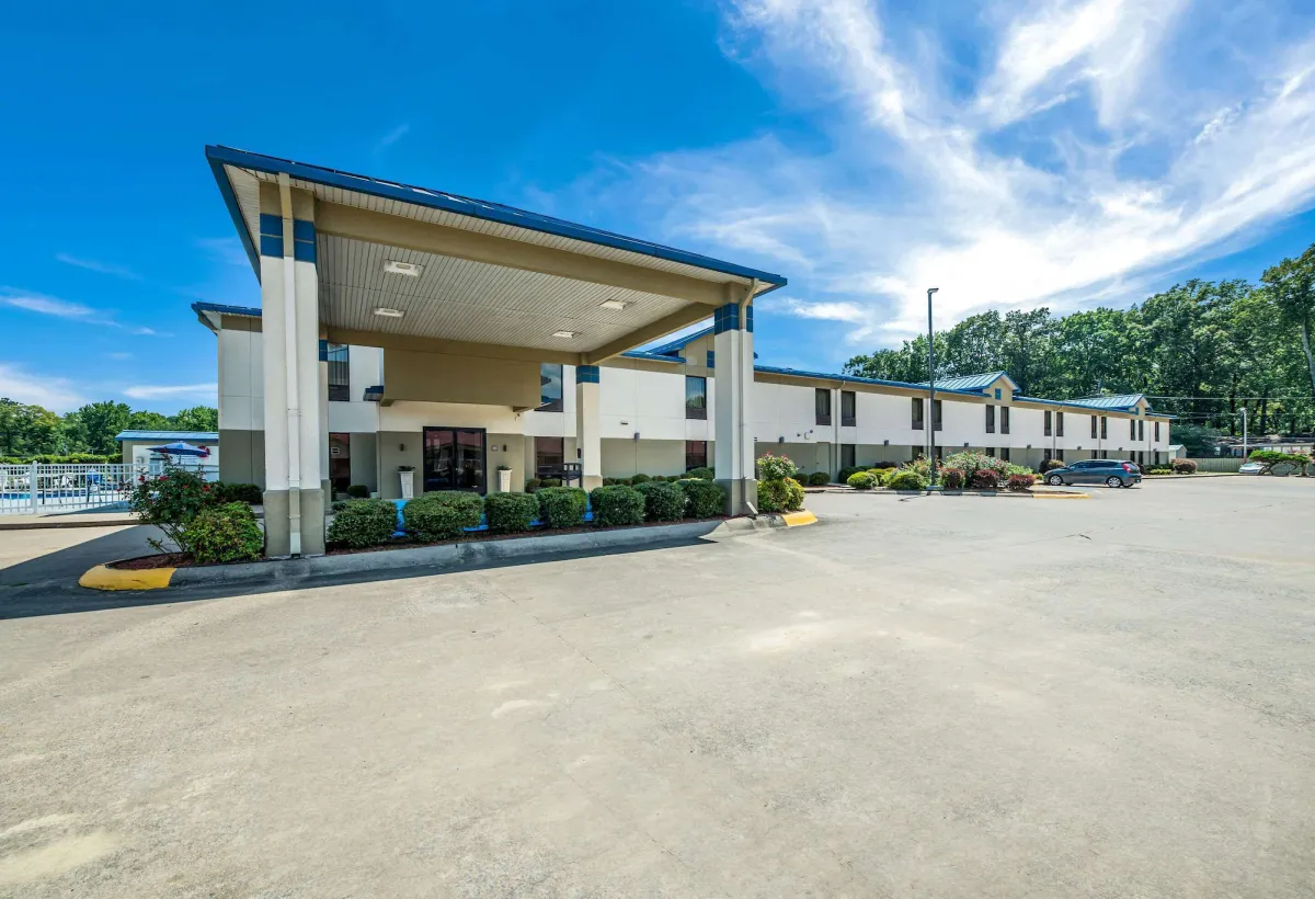 Image of Quality Inn Jacksonville near Little Rock Air Force Base
