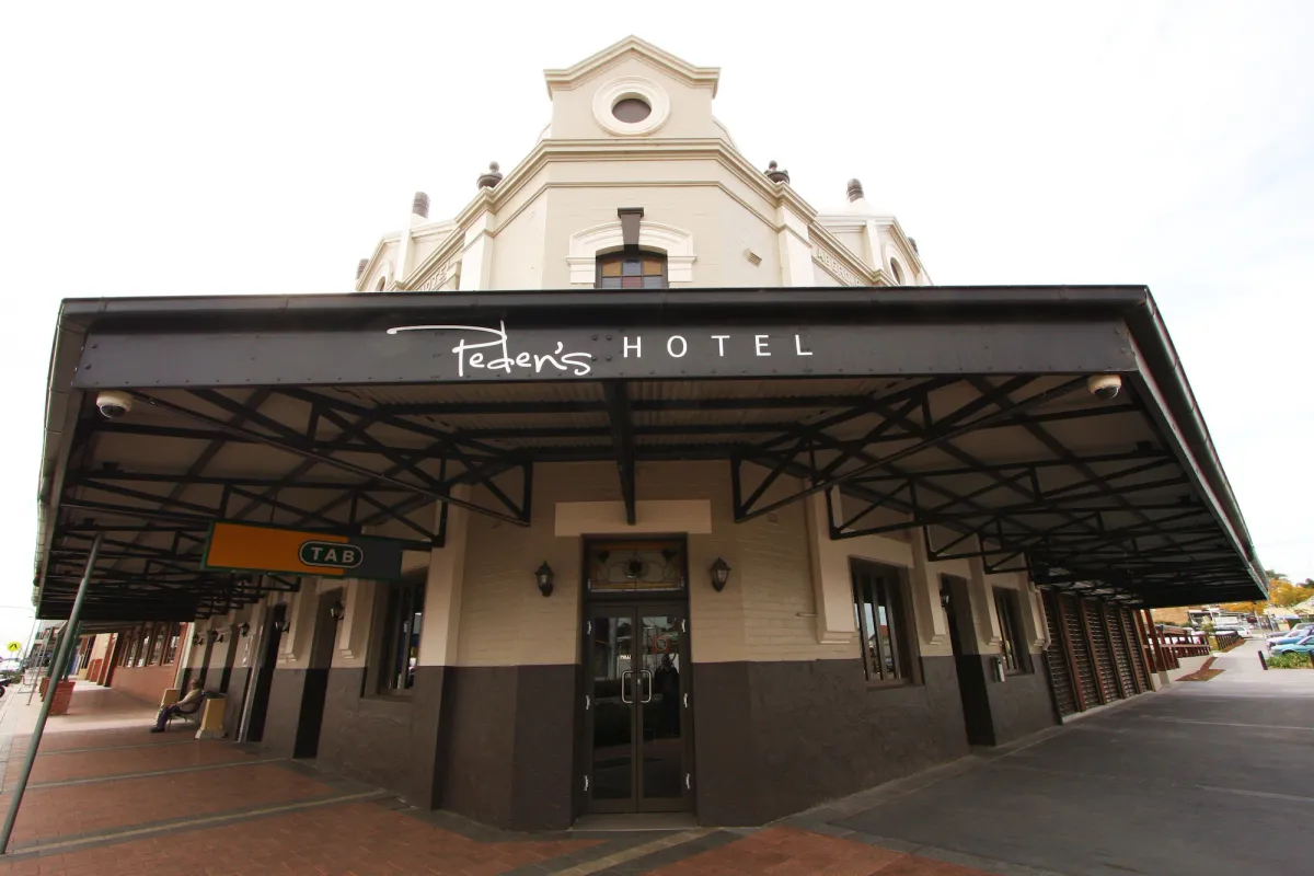Image of Peden's Hotel