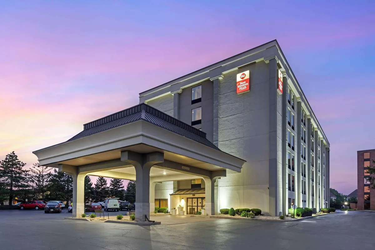 Image of Best Western Plus Chicagoland - Countryside