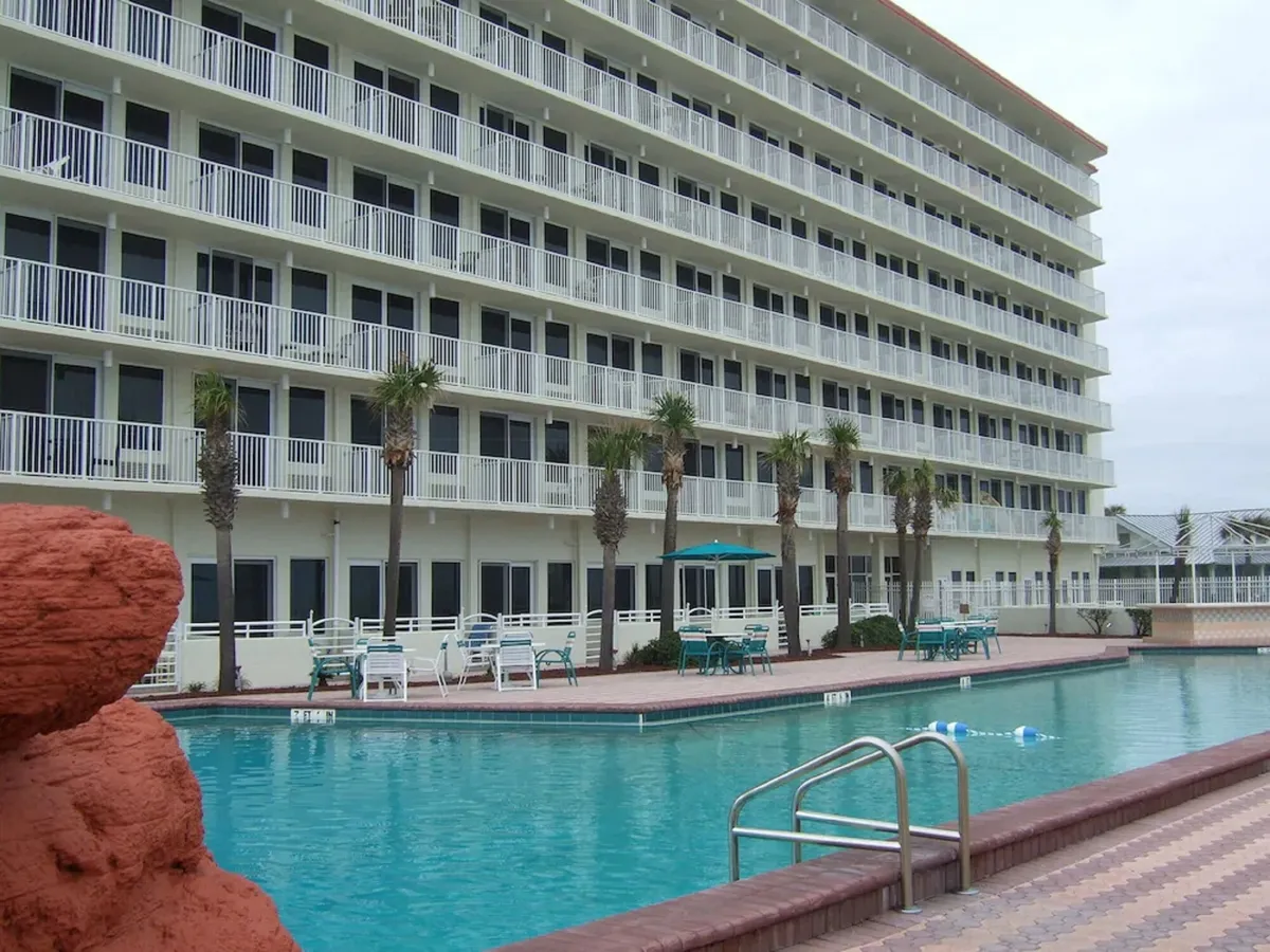 Image of Harbour Beach Resort