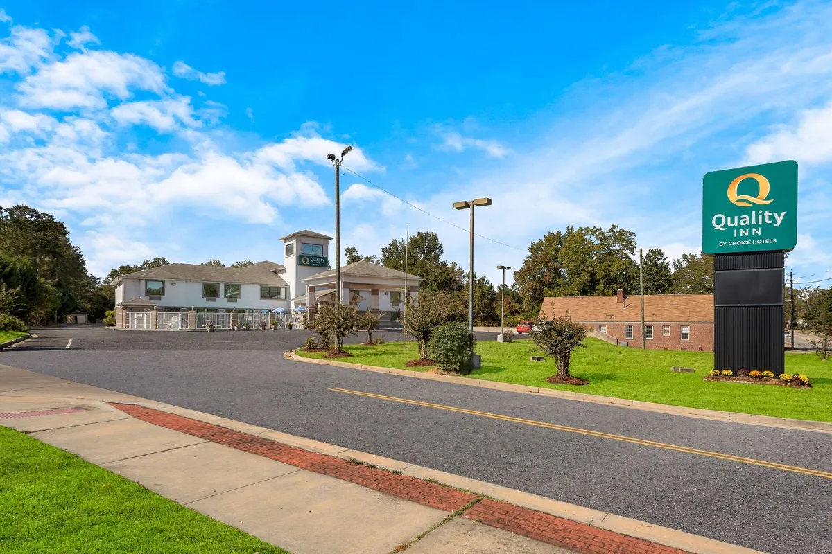 Image of Quality Inn Sandersville