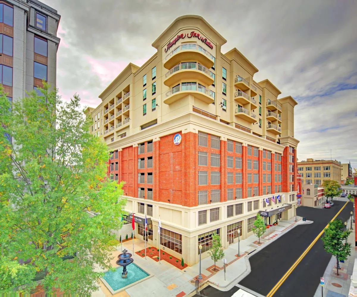Image of Hampton Inn & Suites Roanoke-Downtown