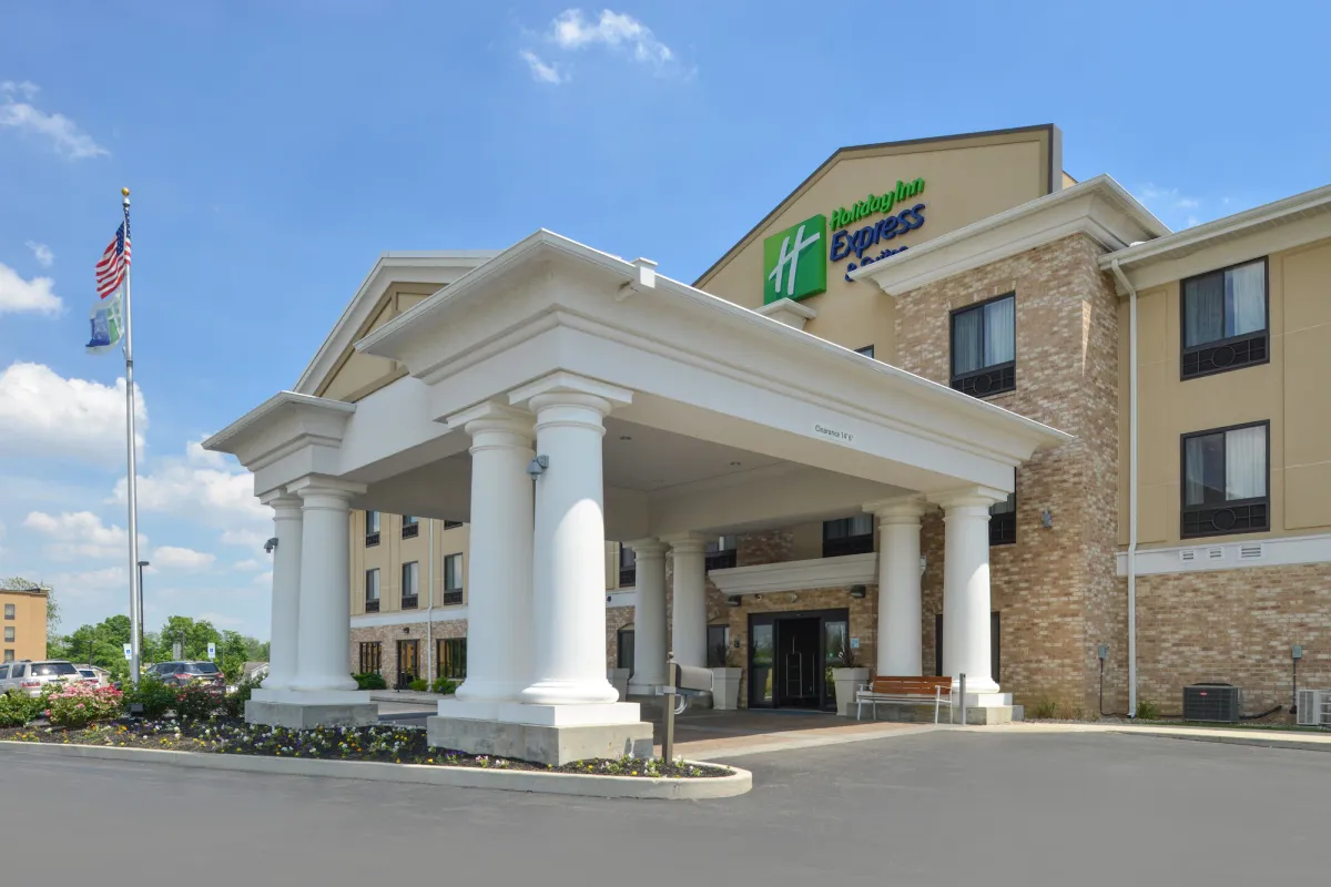 Image of Holiday Inn Express & Suites Greenfield by IHG