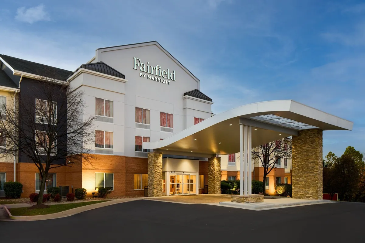 Image of Fairfield Inn and Suites by Marriott Winchester