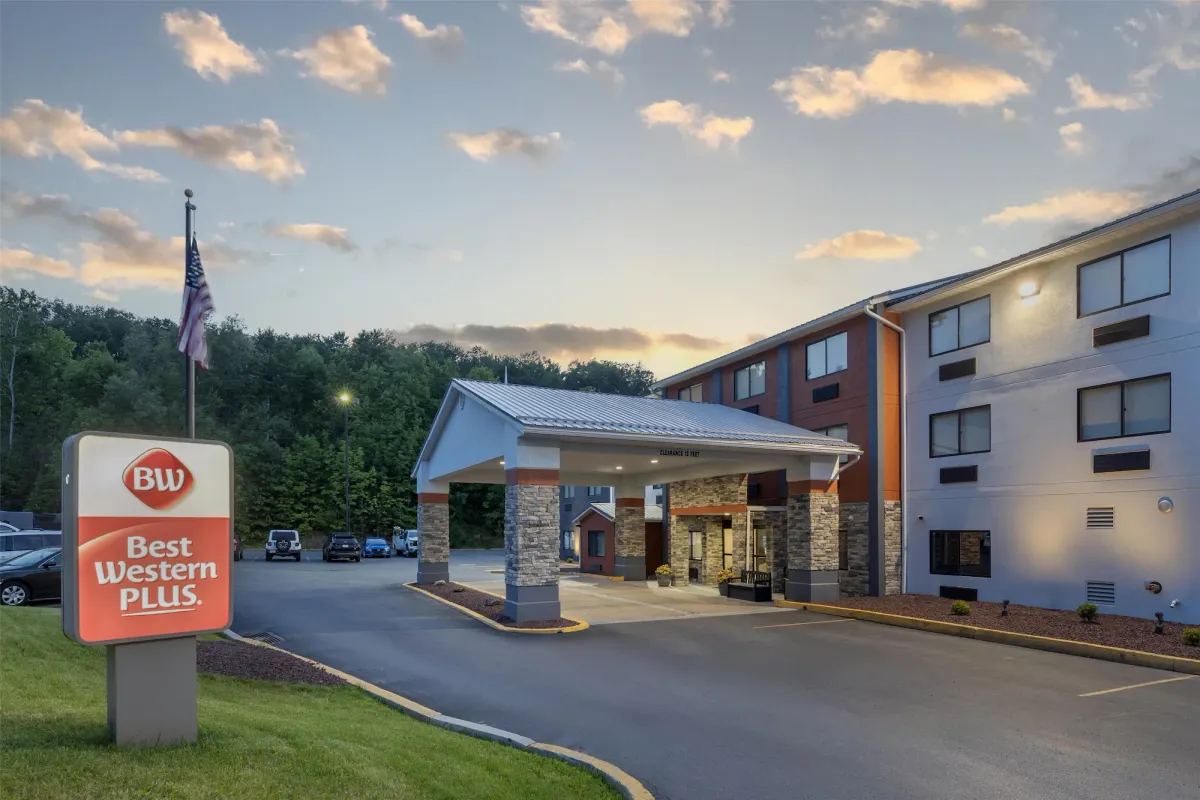 Image of Best Western PLUS Executive Inn