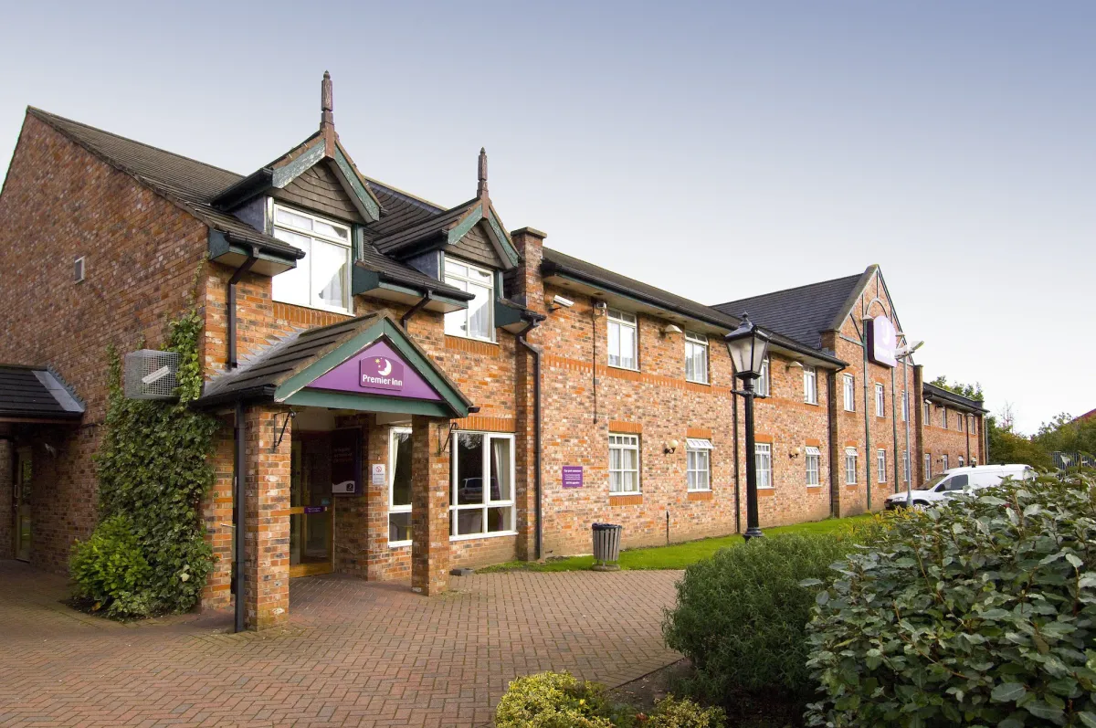 Image of Premier Inn Manchester - Sale