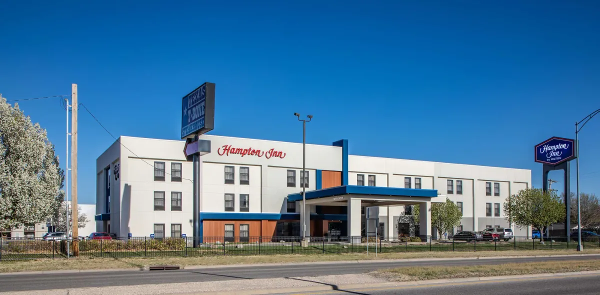 Image of Hampton Inn Hutchinson