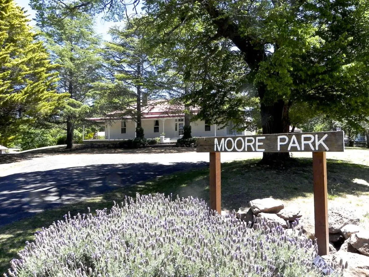 Image of Moore Park Inn