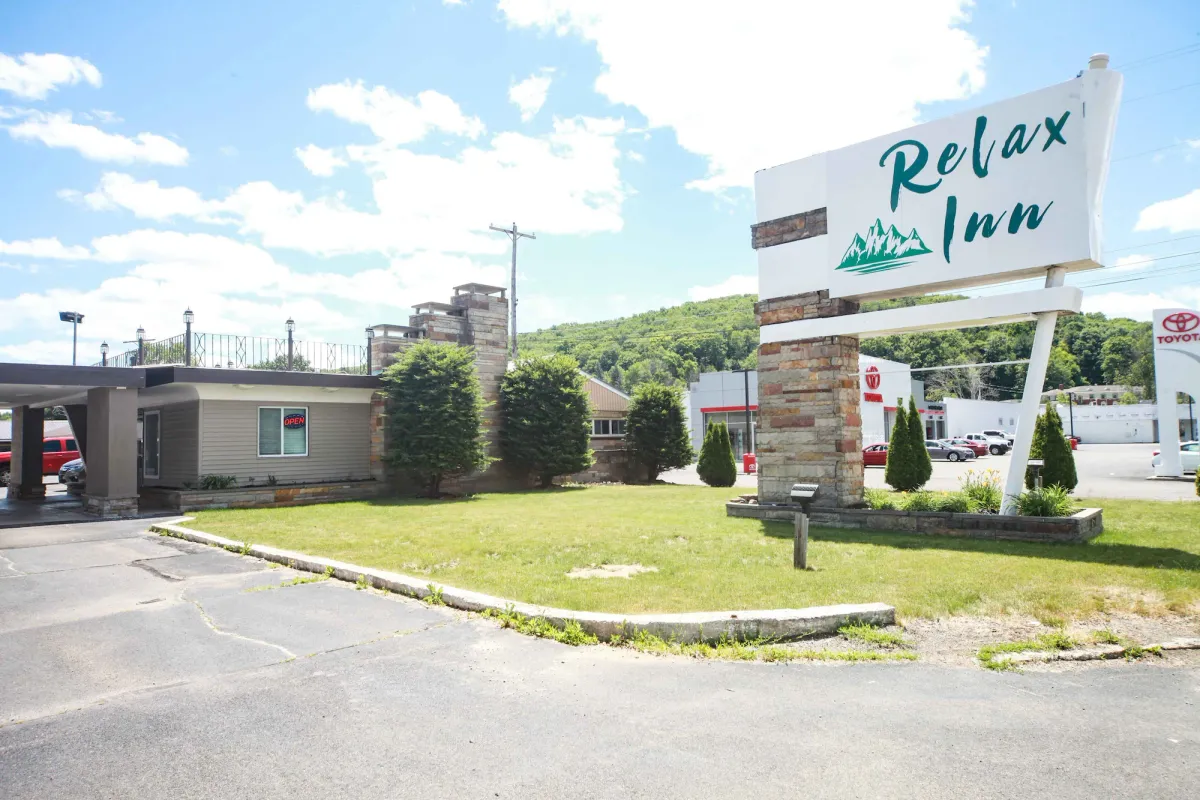 Image of Relax Inn Bradford