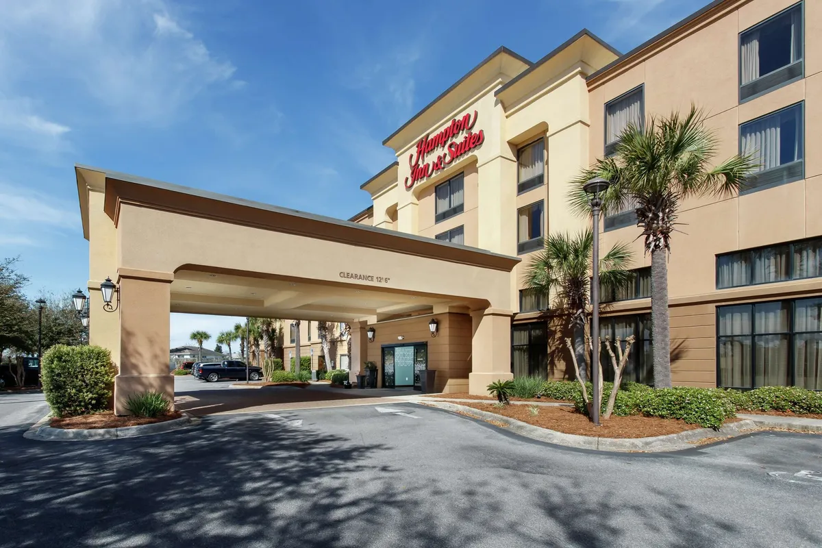 Image of Hampton Inn & Suites Navarre