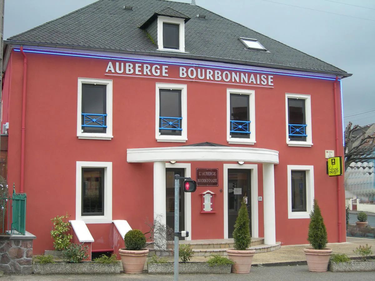 Image of Logis L'Auberge Bourbonnaise