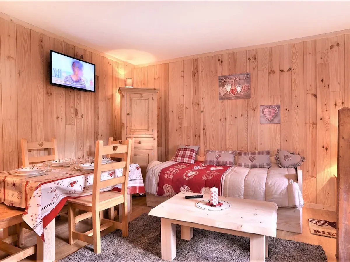Image of Appartement Duplex 2P4 au Cœur des Chalets d'Aurouze à La Joue du Loup, Proche Commerces et Activités - FR-1-504-622
