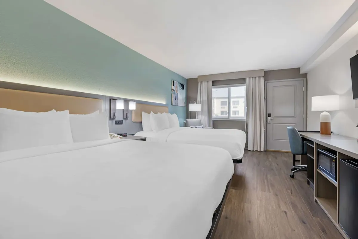 Image of Comfort Inn Sea World Area