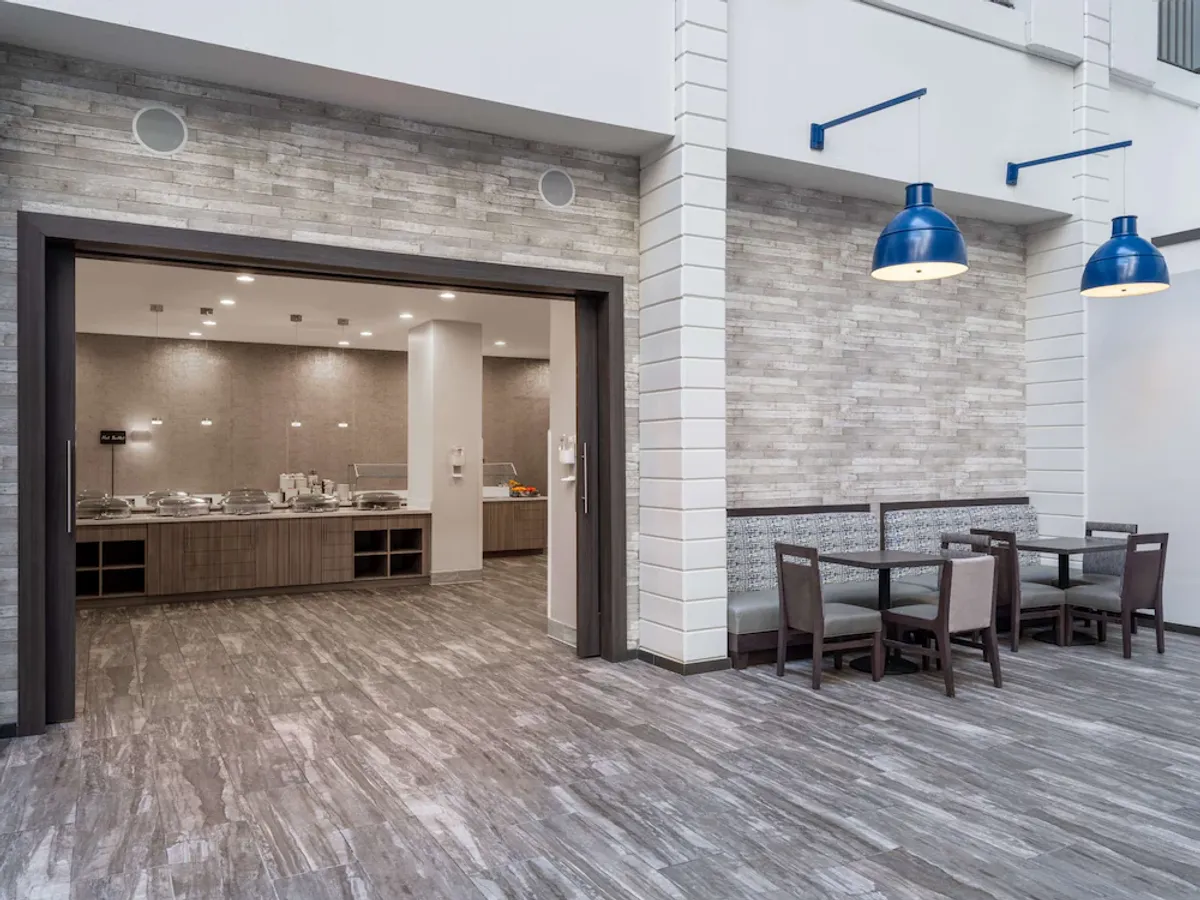 Image of Embassy Suites Baltimore - North/Hunt Valley