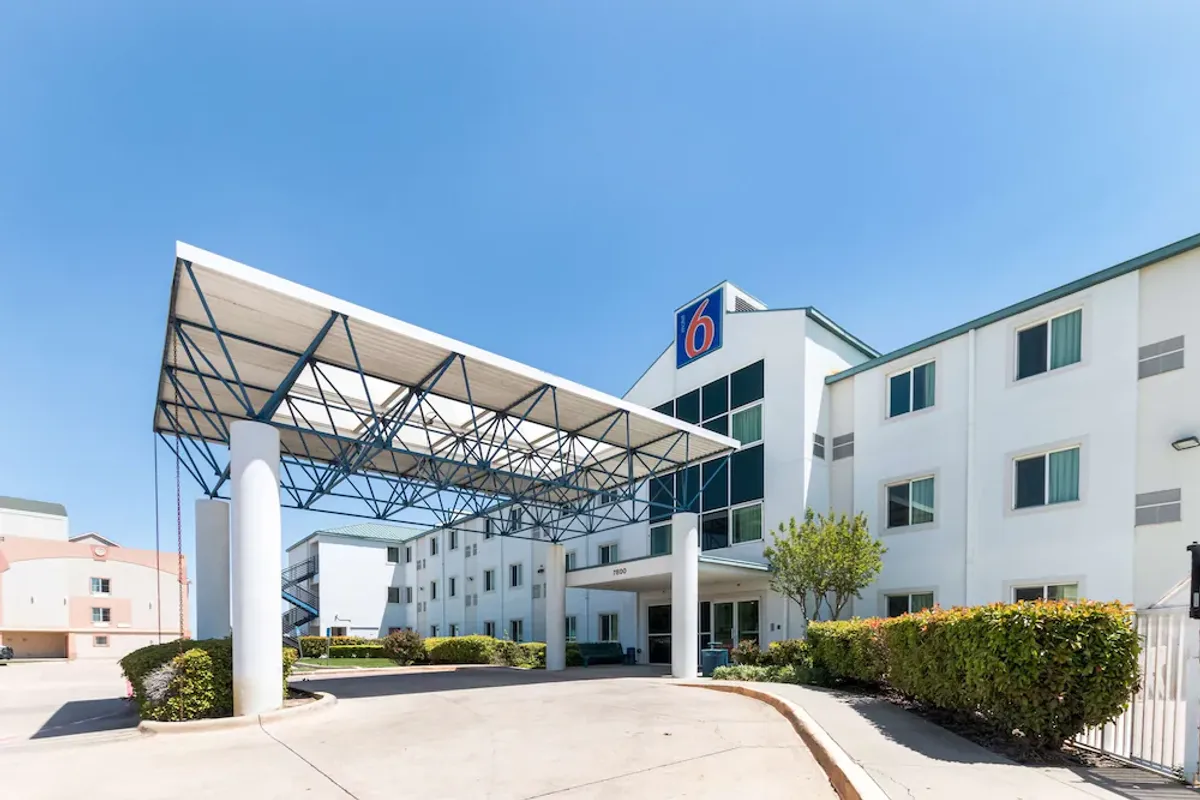 Image of Motel 6-Irving, TX - DFW Airport North