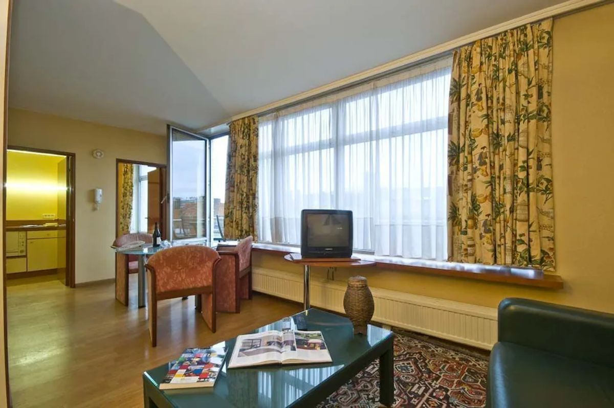 Image of B-Aparthotel Louise