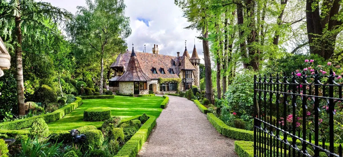 Image of Thorngrove Manor