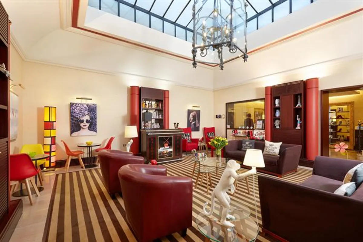 Image of Hotel Waldorf Trocadero Tour Eiffel
