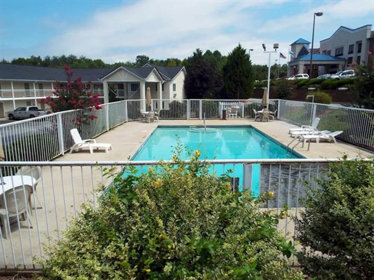 Image of Days Inn by Wyndham Dahlonega