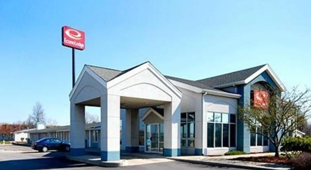 Image of Knights Inn Elyria