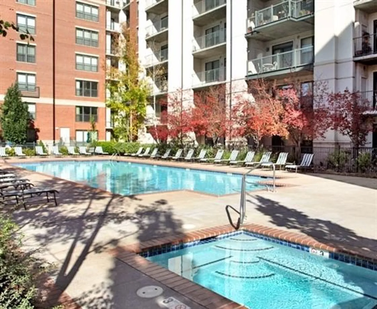 Image of Oakwood At Promenade Place