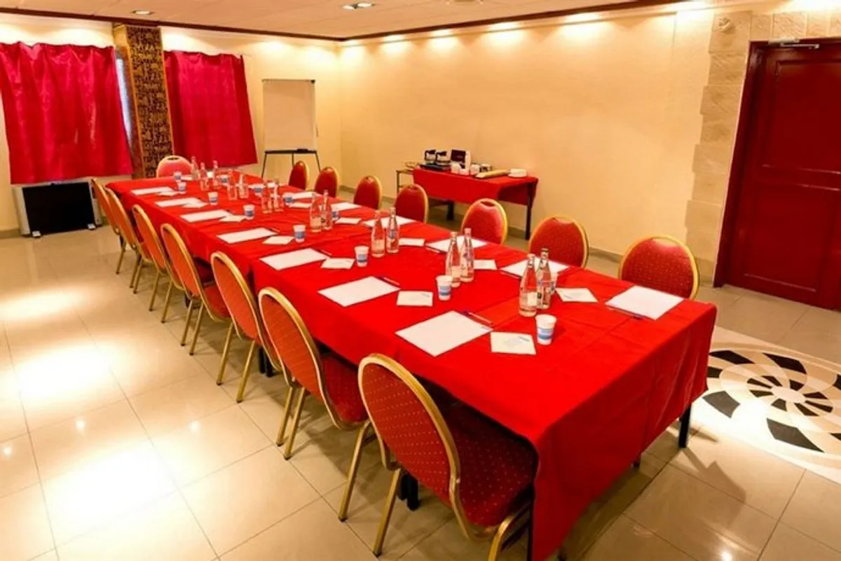 Image of Hipotel Hôtel Paris Hippodrome Parc Floral