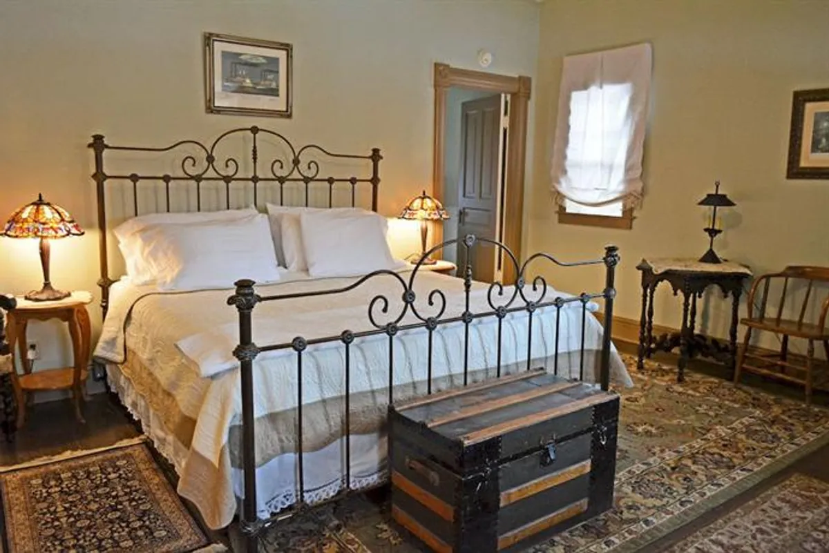Image of Backwoods Bed and Bath
