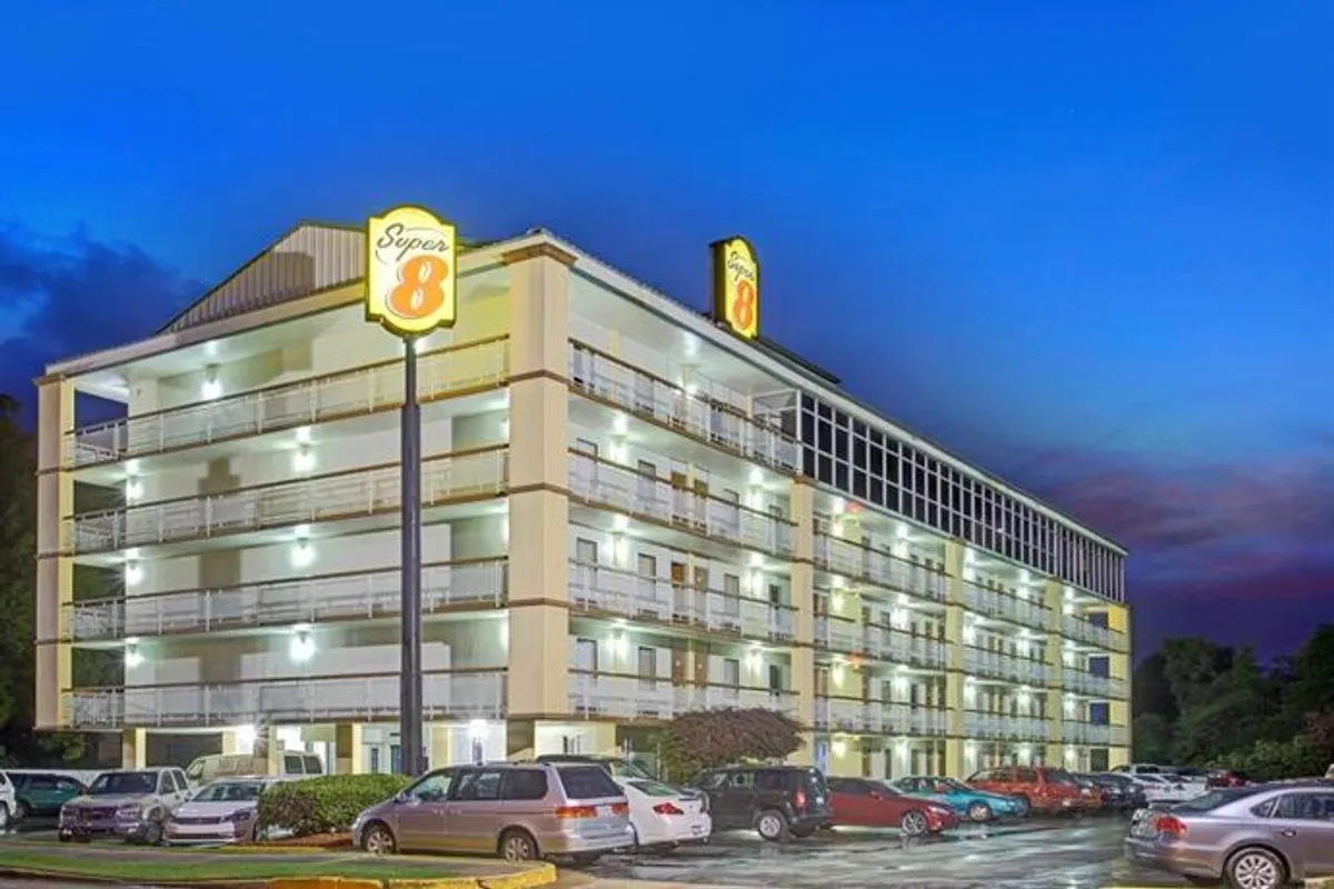 Image of Super 8 Memphis/Dntn/Graceland Area