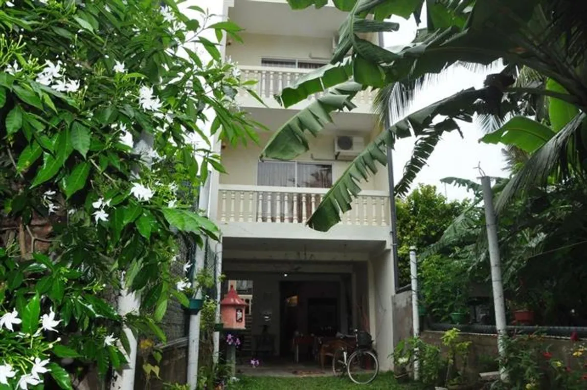 Image of Pinki Mirissa