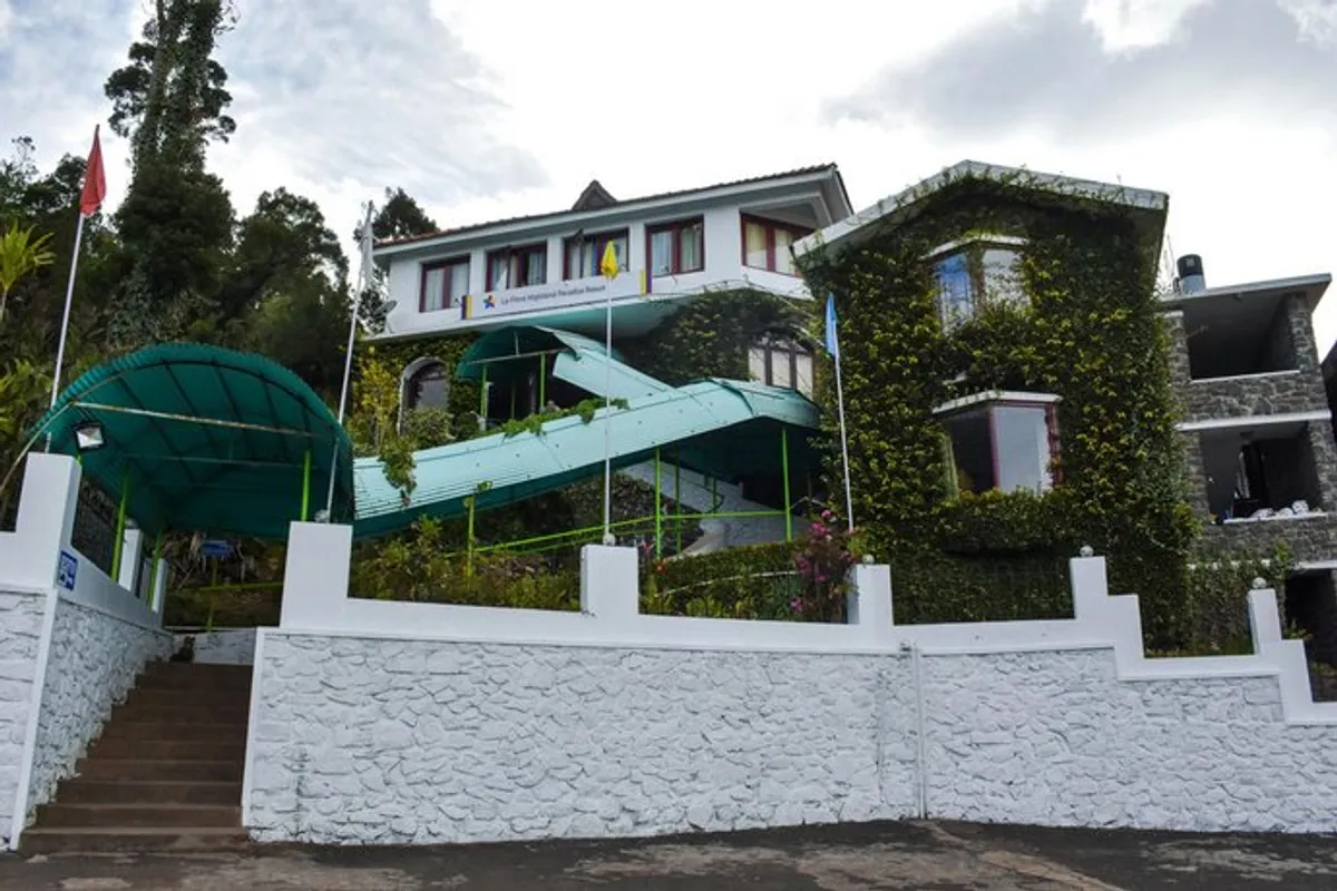 Image of La Flora Highland Paradise