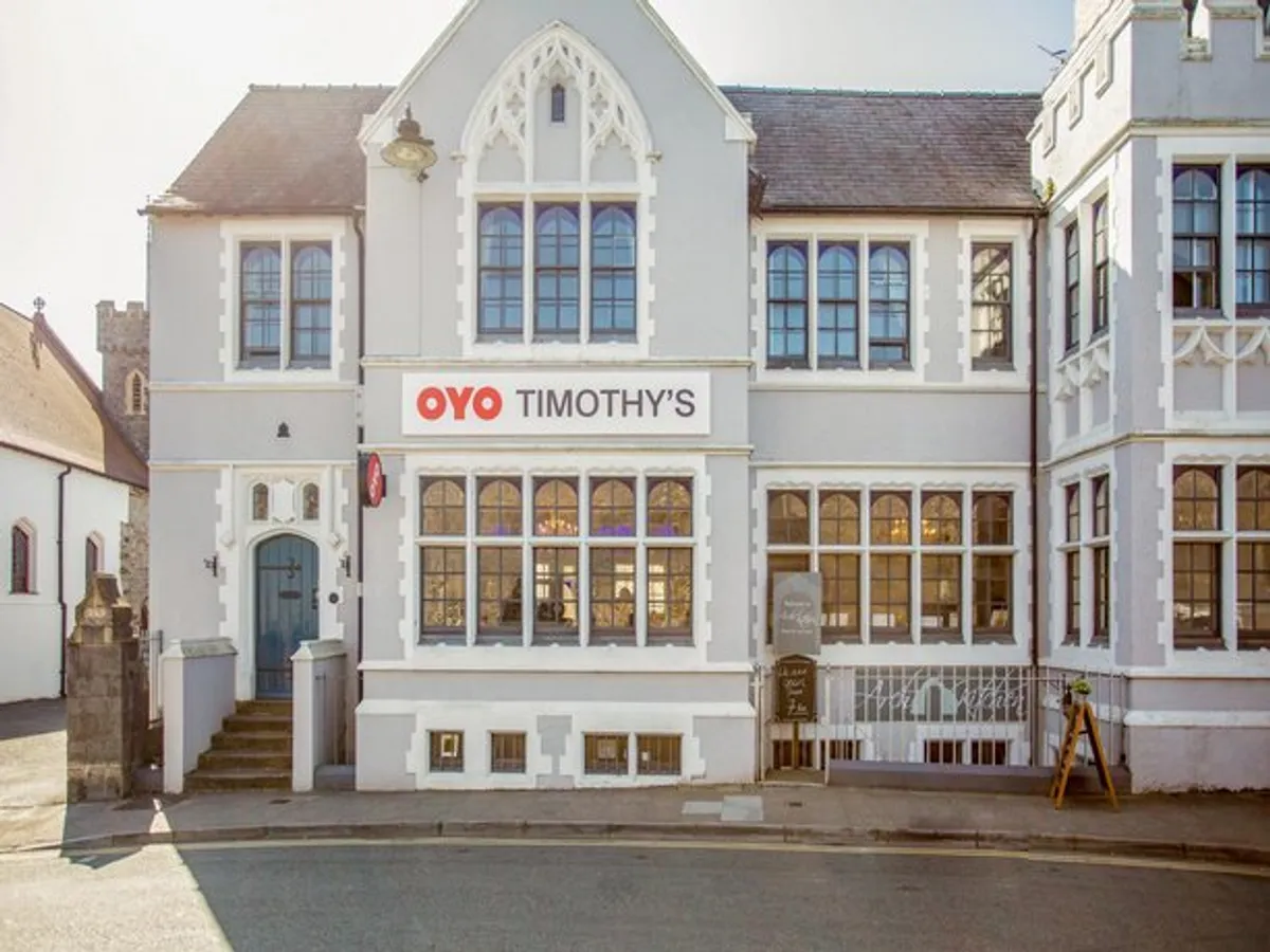 Image of OYO Timothy's