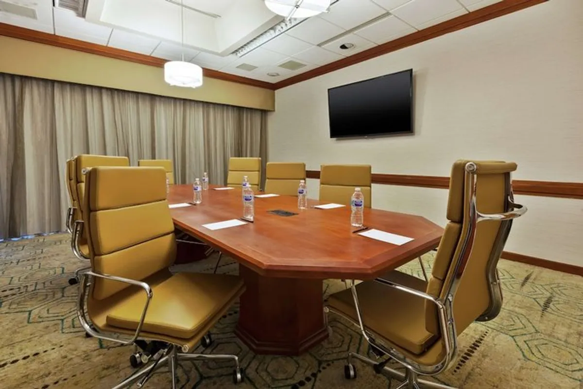 Image of Embassy Suites by Hilton Auburn Hills