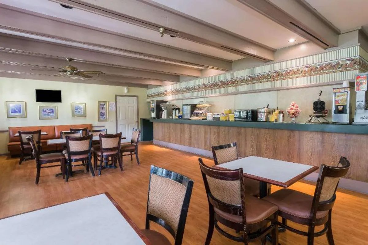 Image of Days Inn by Wyndham Ocala West