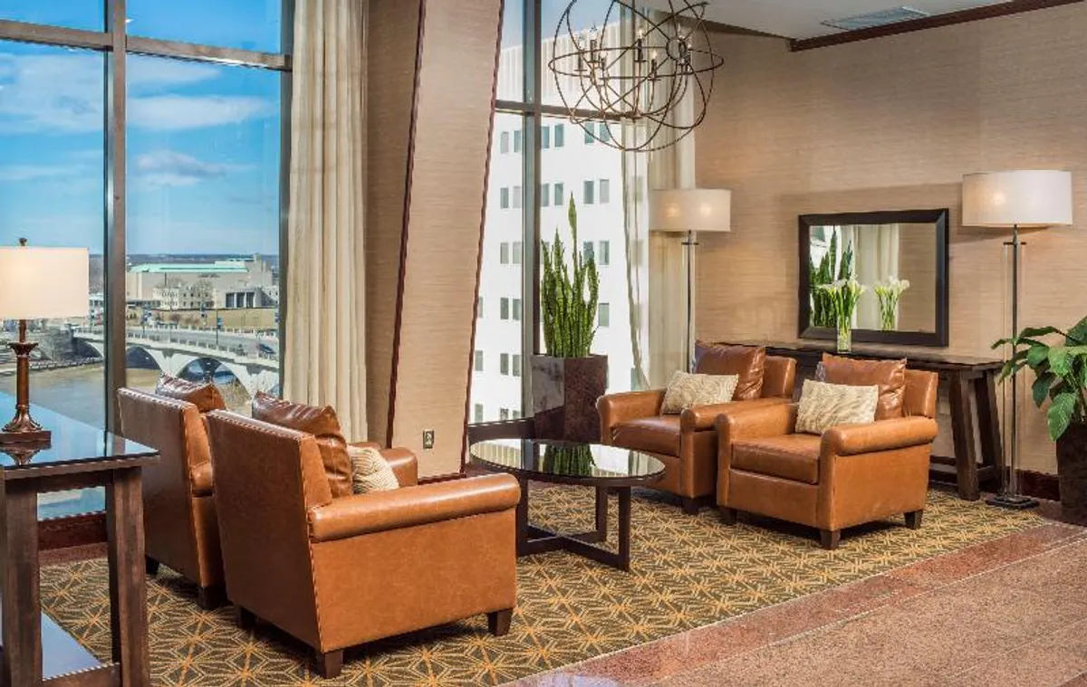 Image of DoubleTree Suites by Hilton Hotel Columbus Downtown