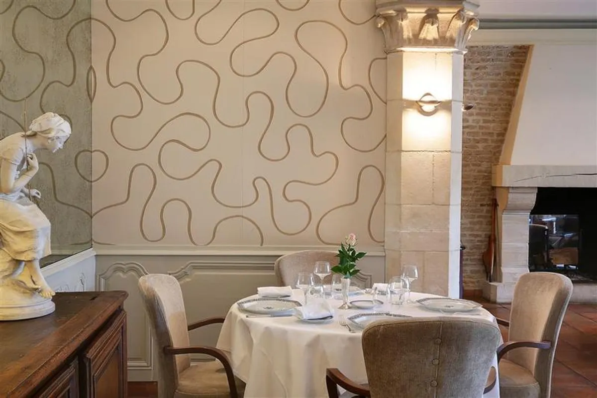 Image of Hotel Restaurant Le Dauphin et Le Spa du Prieuré
