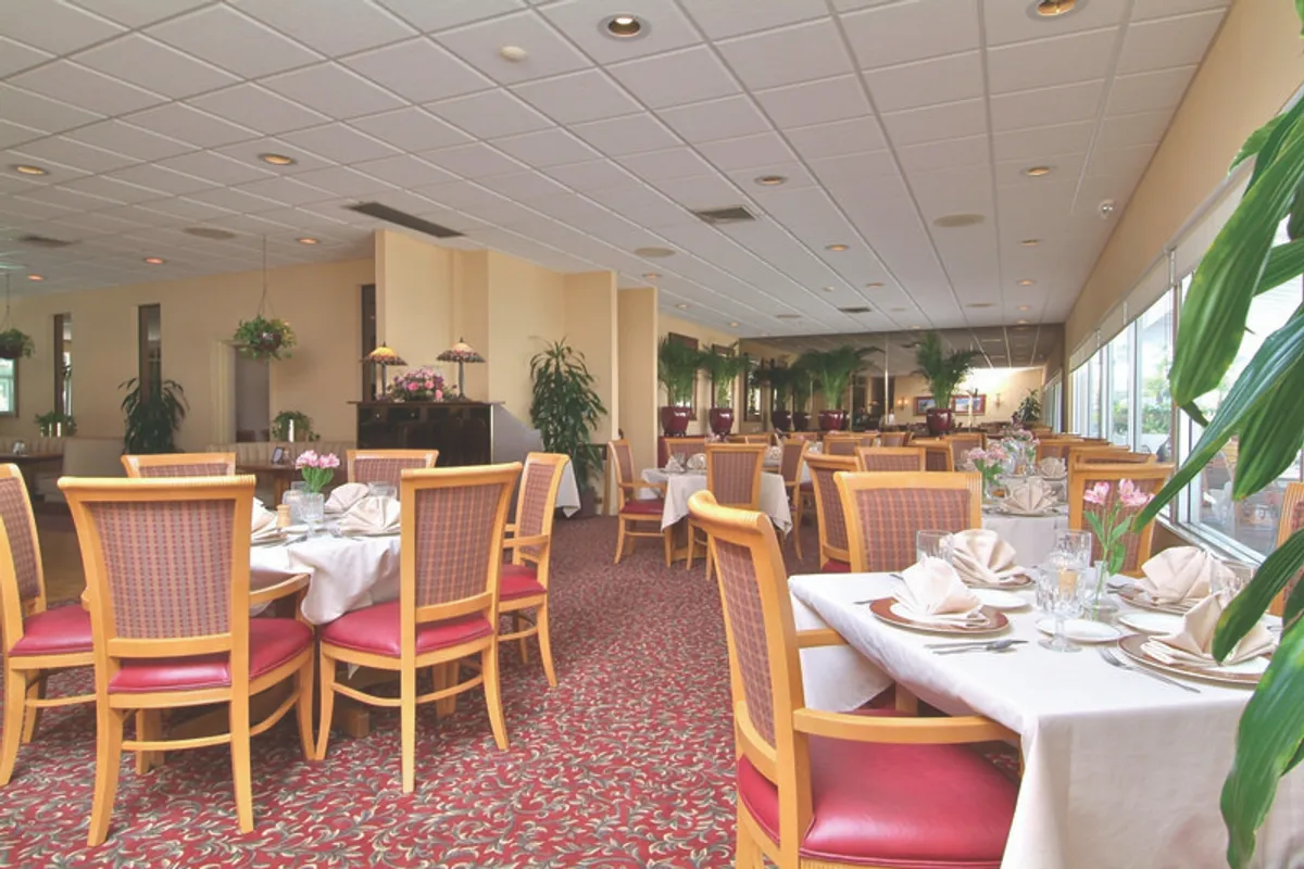 Image of Sandcastle Resort at Lido Beach
