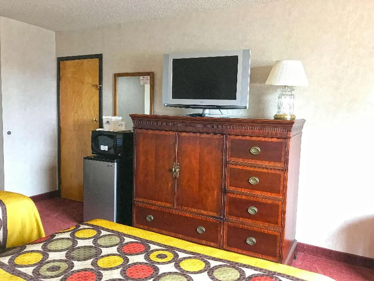 Image of Americas Best Value Inn