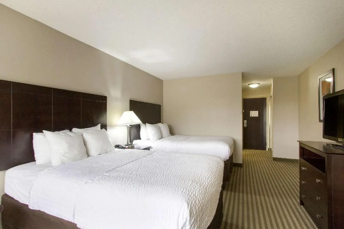 Image of Clarion Hotel Beachwood-Cleveland