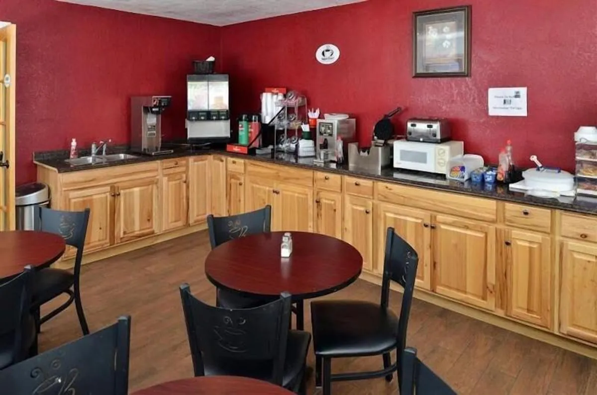 Image of American Best Value Inn