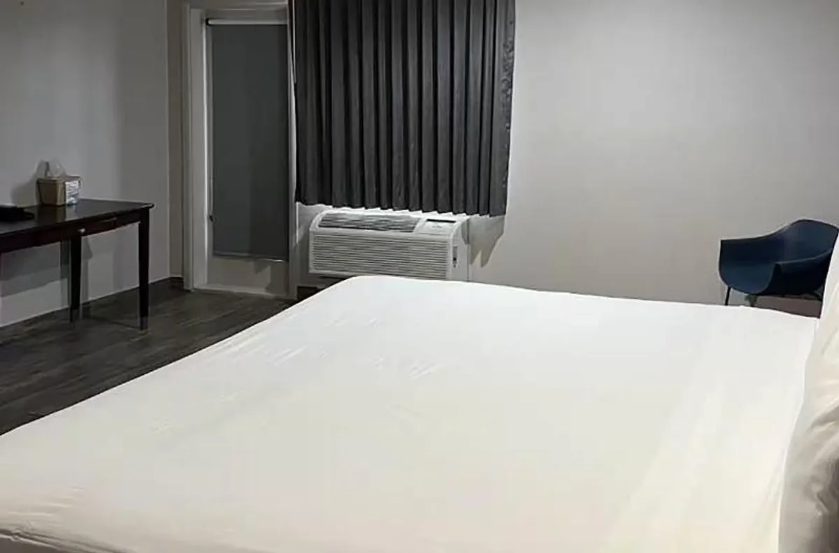 Image of Super 8 by Wyndham Mesa Downtown Near Convention Center