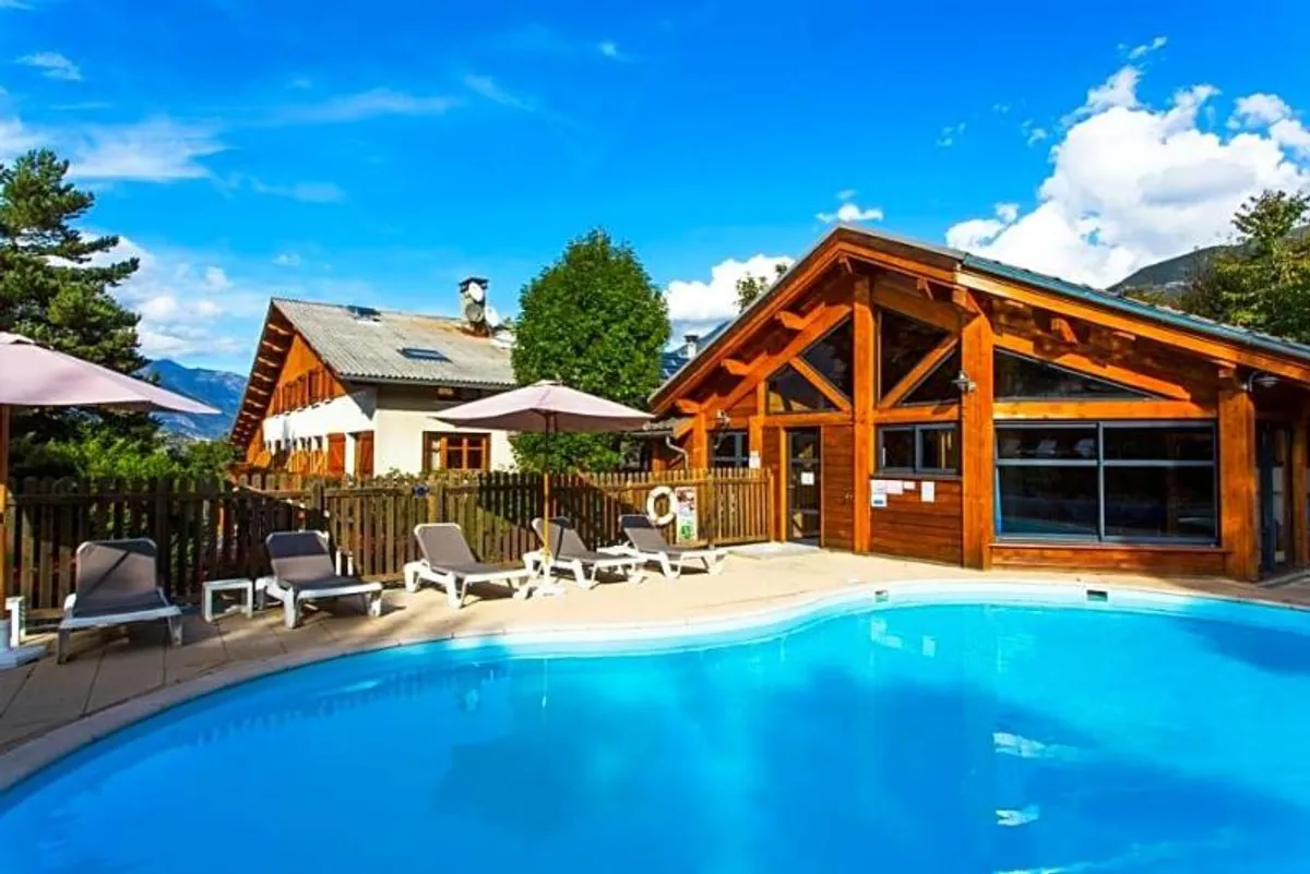 Image of Logis Hôtel Les Peupliers