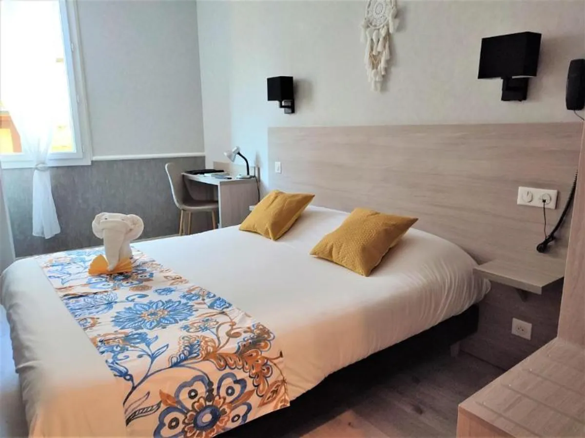 Image of Hostellerie Maleville, logis hôtel Pontet